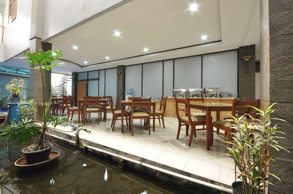 Caryota Hotel Bandung Zewnętrze zdjęcie